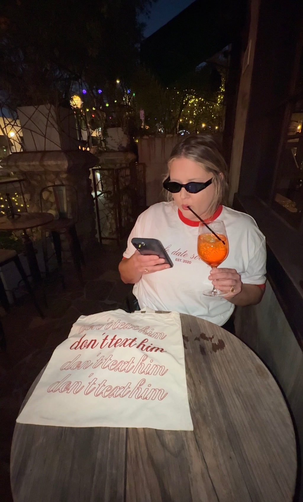 Don't Text Tote